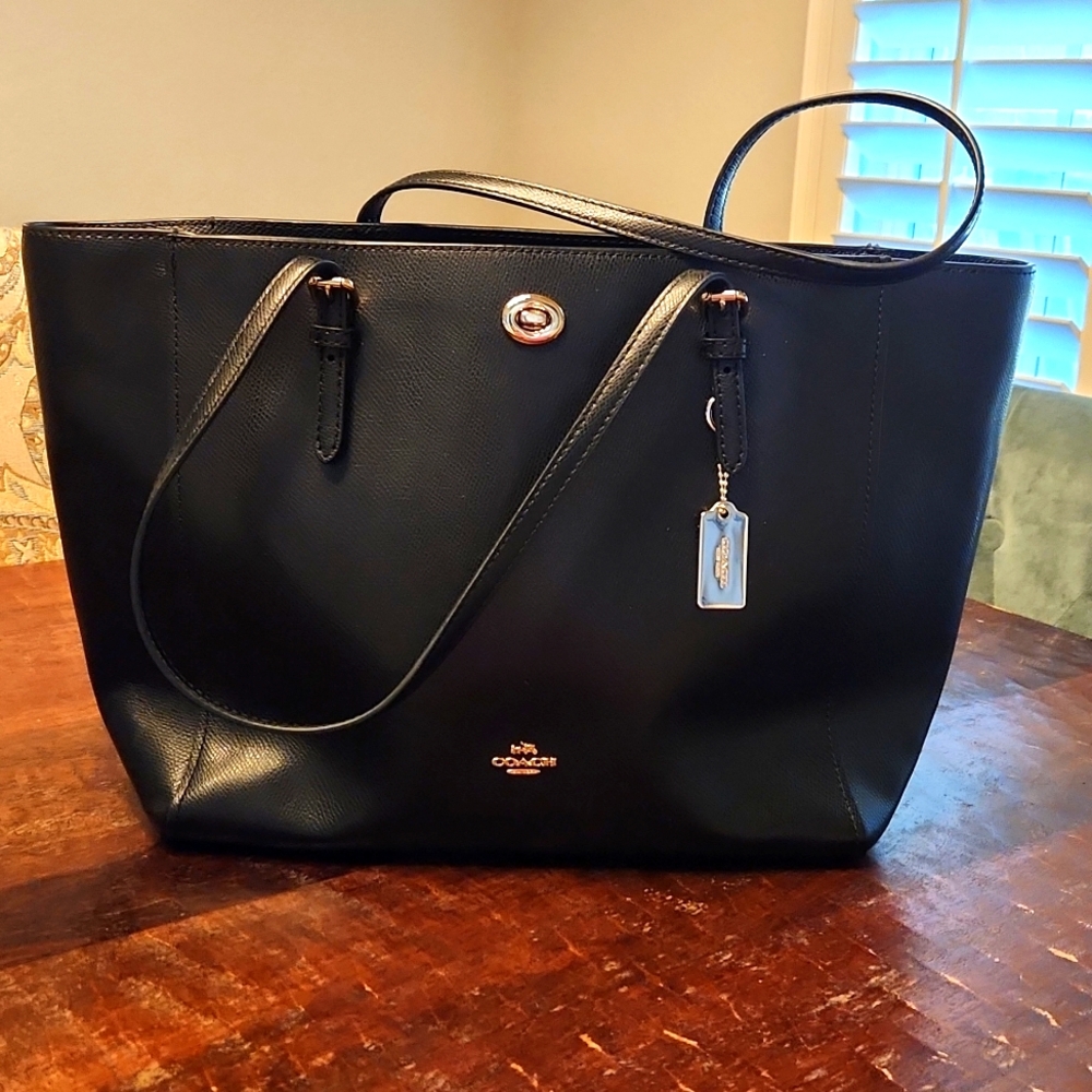 Coach black pebbled leather tote
